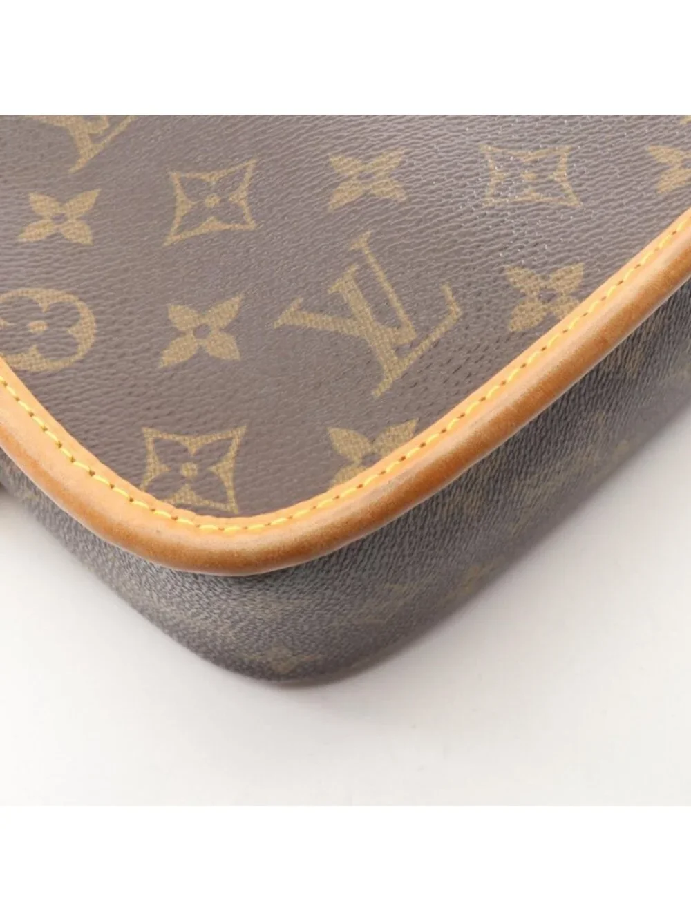 Louis Vuitton Shoulder Bag Solonge Monogram Canvas Leather